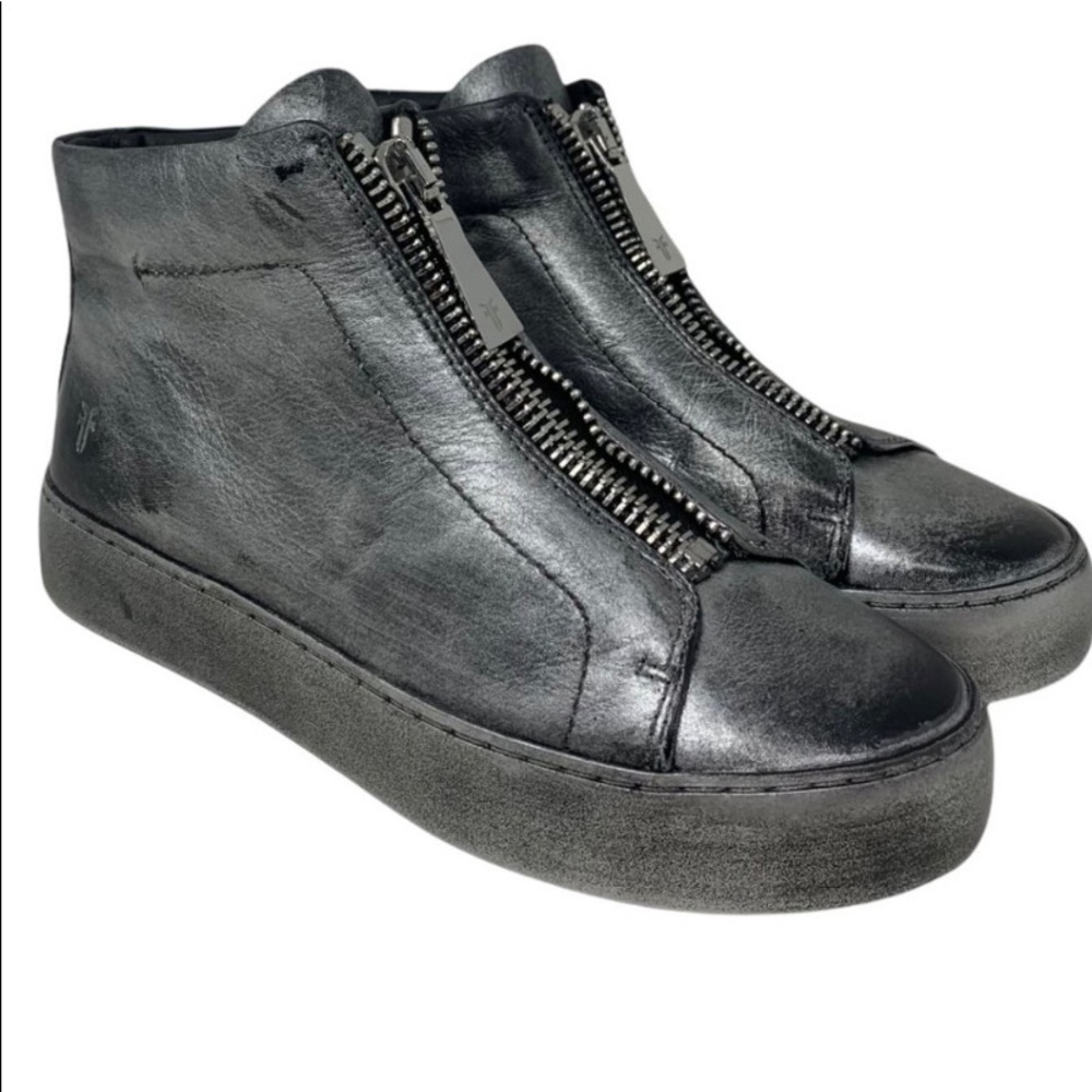 New Sample Frye Lena Zip High Top Metallic Silver Distressed Leather Sneakers 7